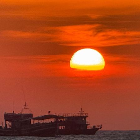 Ocean View Resort Тау Экстерьер фото