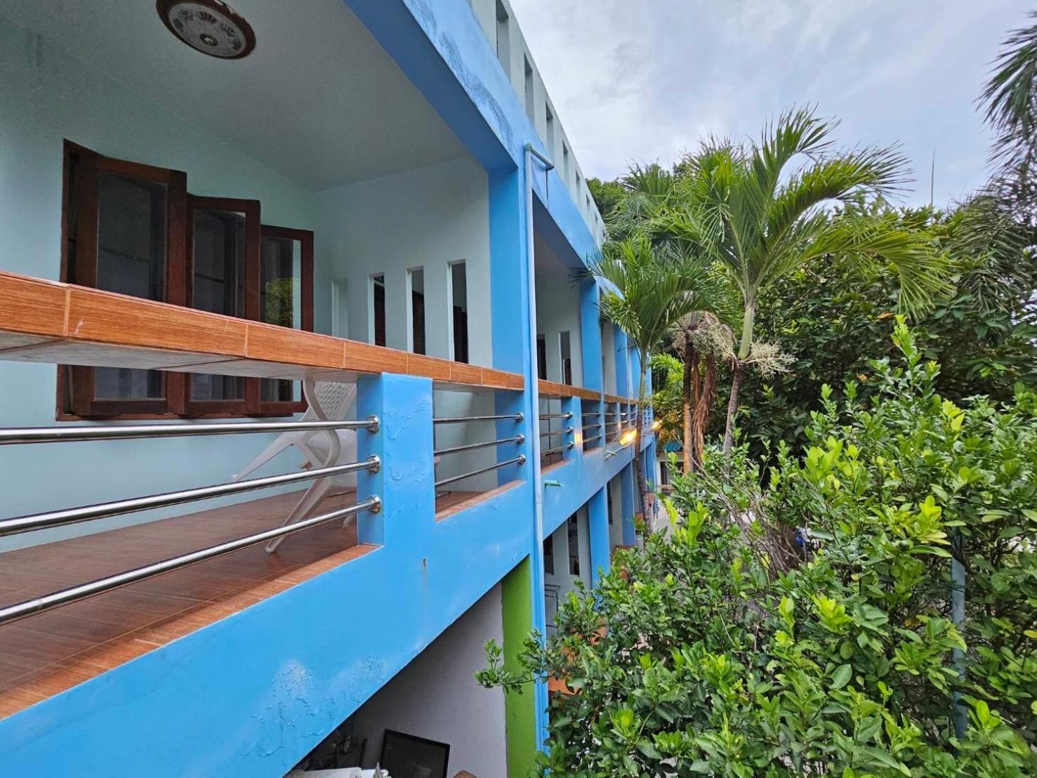 Ocean View Resort Тау Экстерьер фото