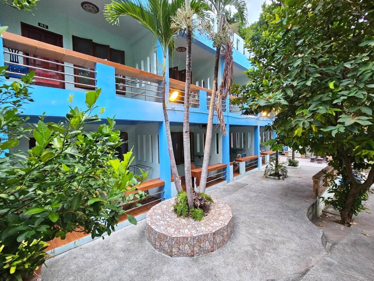 Ocean View Resort Тау Экстерьер фото